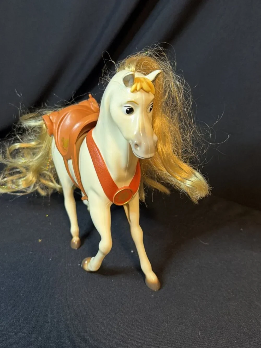 disney tangled rapunzel maximus horse
